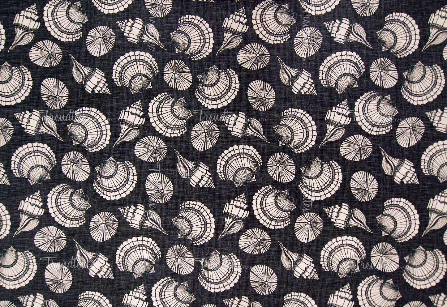 Kona Black Crepe